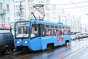 В Туле женщина потеряла сознание в трамвае: движение остановили.