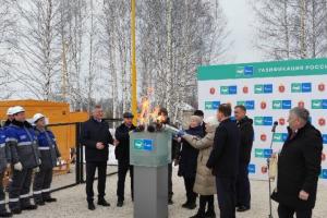 Андрей Турчак и Алексей Дюмин приняли участие в церемонии пуска газа в деревне Самохваловка.