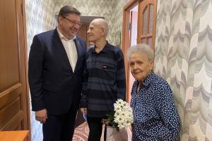 Константин Гончаров поздравил фронтовиков с 79-й годовщиной Великой Победы.