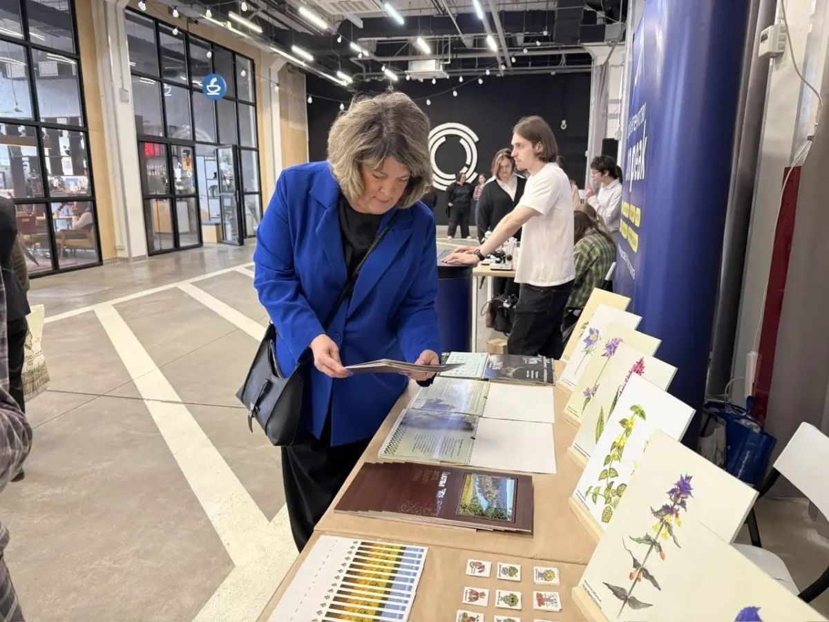 q6fdch42-oj1n9vrufeprdphwcnfkjucxxwszz39pojnyg0iiftqwqghxn2gofjq--kknbukor3hzyi3m86hib0w