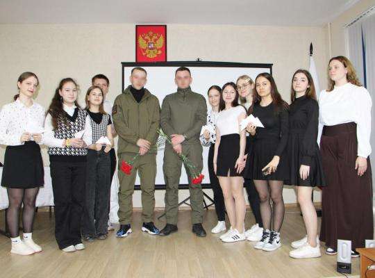 В Суворовском районе состоялась встреча школьников с участниками СВО, прибывшими в отпуск 