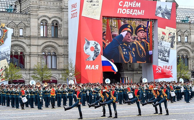 Делегация Тульской области посетила парад Победы в Москве
