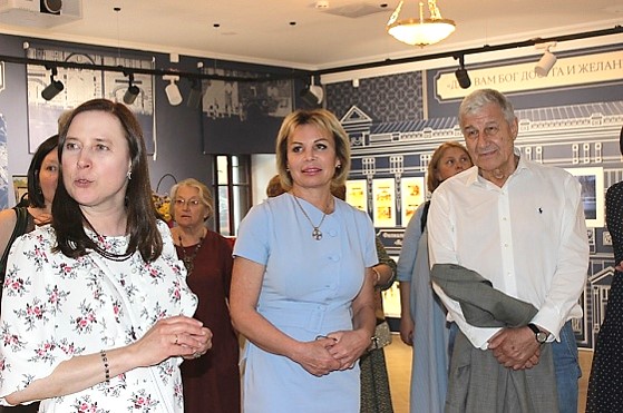 Ольга Слюсарева посетила выставку «Станиславский: рождение легенды»