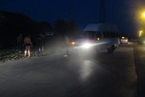 В Новомосковске велосипедист врезался в автобус.