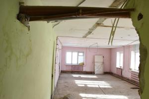 В Ленинском районе директор УК заплатит 2 тысячи рублей за протекающую крышу.