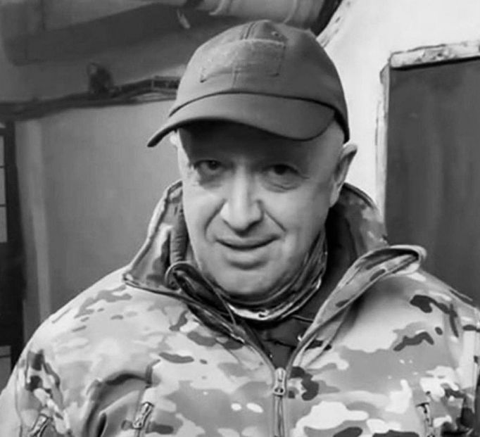 Соболезнования в связи с гибелью руководства ЧВК «Вагнер» выразил губернатор Алексей Дюмин 