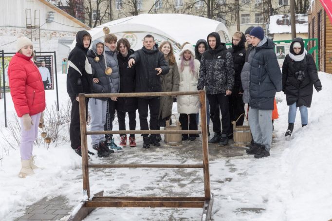 В преддверии Масленицы юные спортсмены из ДНР посетили мероприятия в «Добродее» 