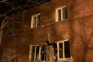 В Киреевске в аварийном доме обрушилась часть стены.