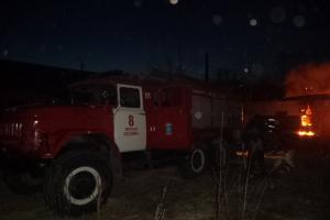 Ночной пожар в Первомайском тушили 47 минут.
