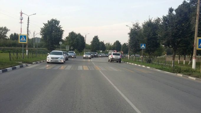 В Щекино грузовик сбил 12-летнего мальчика