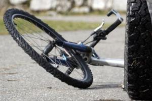 В Туле лихач на «Шевроле Авео» сбил велосипедиста.