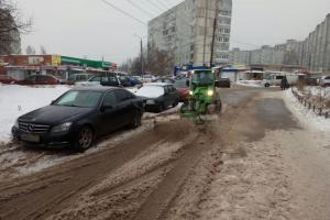 Городские чиновники проинспектировали работы по уборке снега в Туле.