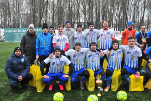 Команда из Новомосковска выиграла чемпионат региона по мини-футболу.