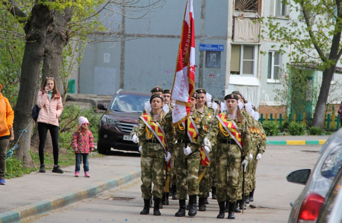 Тульские кадеты приняли участие в акции «Парад идет к ветерану»