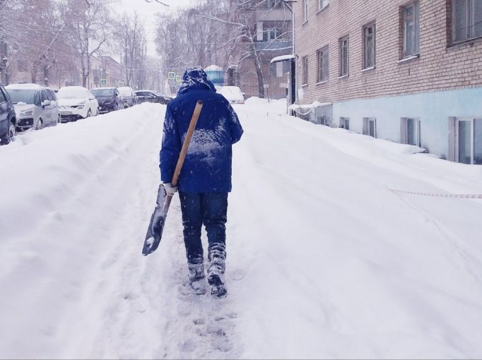 В Тульской области из-за несвоевременной уборки снега оштрафованы 13 УК
