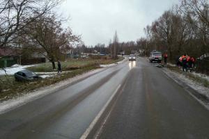 В Щекинском районе столкнулись 2 легковушки, есть пострадавшие.