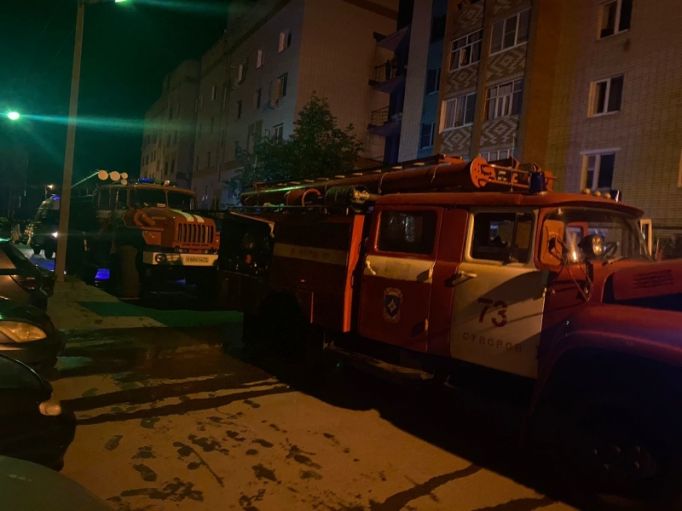 В Суворове из-за пожара в доме эвакуировали 37 человек