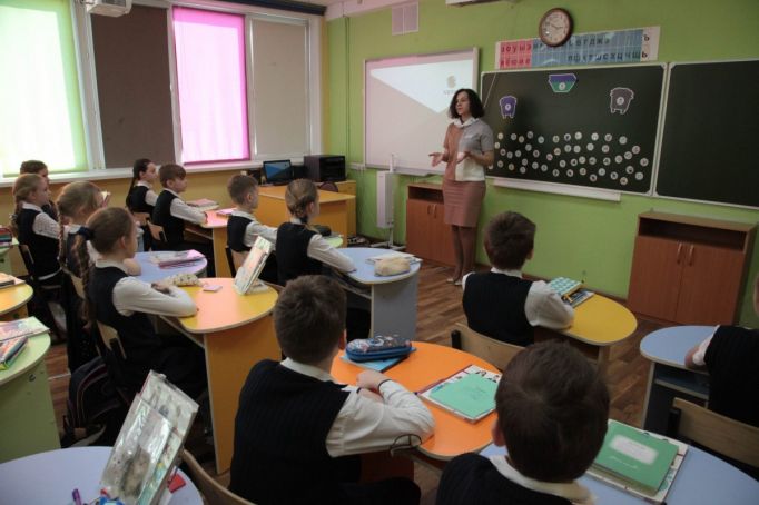 В Госдуме хотят дать регионам право переводить школы на баланс из муниципального в областной бюджеты