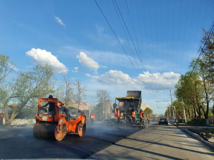 В Новомосковске начался ремонт дороги на Вахрушева: движение нарушится