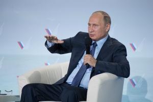 Путин: Опыт форумов ОНФ показывает, что такие встречи дают возможность выйти на содержательные решения .