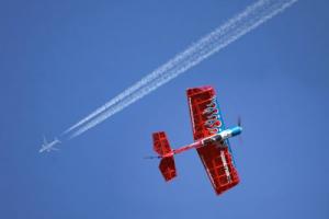 В Туле День авиации празднуют авиамодельным фестивалем.