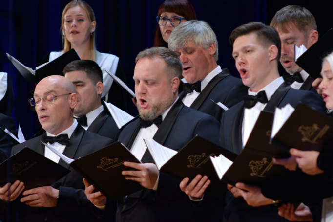 Тульский хор пел на открытии VI вокальных ассамблей «Золотые огни Саратова»