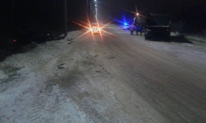 В Тульской области "Камаз" столкнулся с автоледи 