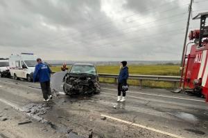 Шесть спасателей участвовали в ликвидации последствий страшного ДТП на Калужском шоссе в Туле.