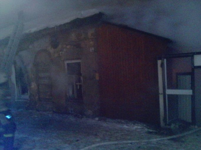 В Туле сгорел старинный дом: никто не пострадал