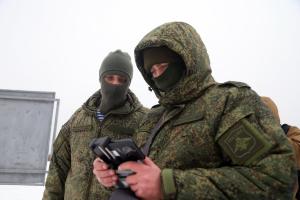 В Тульской области задержали украинских диверсантов при передаче взрывчатки.