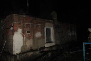 В Узловском районе ночью горел кирпичный дом.