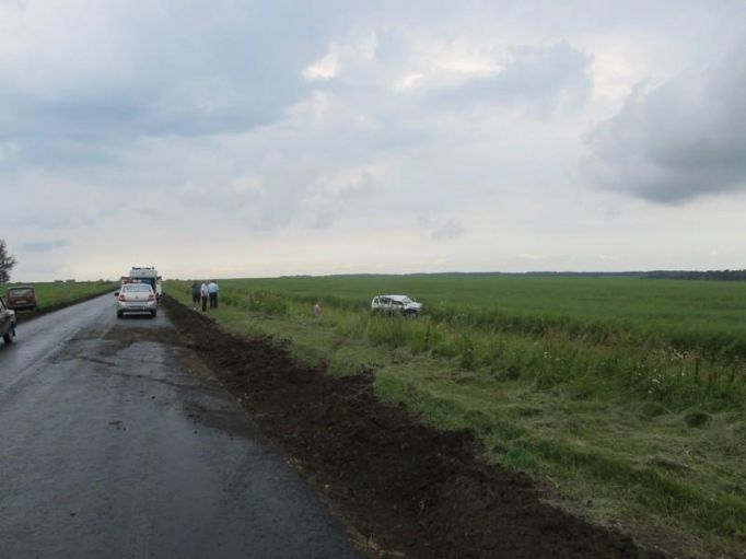 В Тульской области опрокинулся автомобиль, есть пострадавшие 