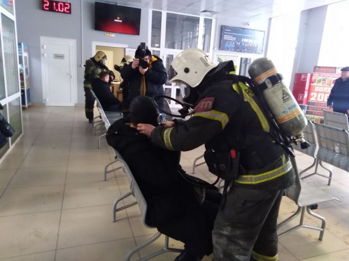 В Туле на автостанции «Восточная» прошли учения по спасению людей при пожаре
