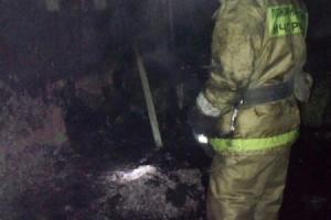 Житель Ефремова пострадал на ночном пожаре.