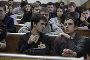 Российские выпускники смогут претендовать на 588 тысяч бюджетных мест в вузах.