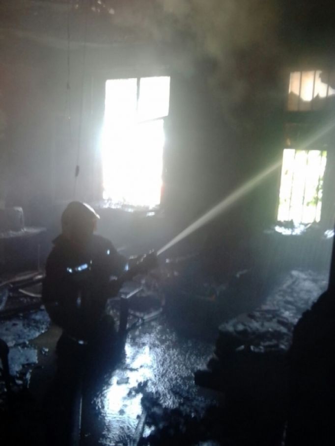 Пожарные в Туле спасли пенсионерку