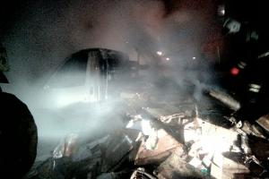 В Плавске ночью горел автомобиль .