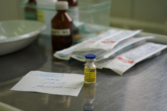 300 тысяч жителей Тульской области ревакцинировались от коронавируса