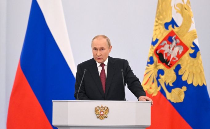 Алексей Дюмин поздравил Владимира Путина с 70-летием