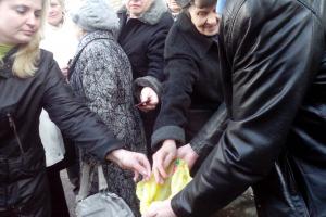 В Новомосковске активисты "Справедливой России" выходят из партии.