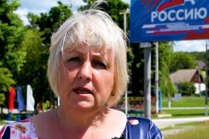Ирина Масленникова: Я и моя семья полностью поддерживаем президента Владимира Путина.