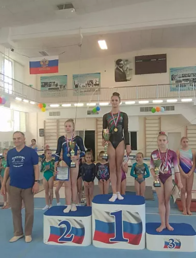 Тульские гимнастки успешно выступили на соревнованиях в Воронеже
