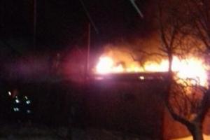 В Плавском районе выгорел дом: есть пострадавшие .