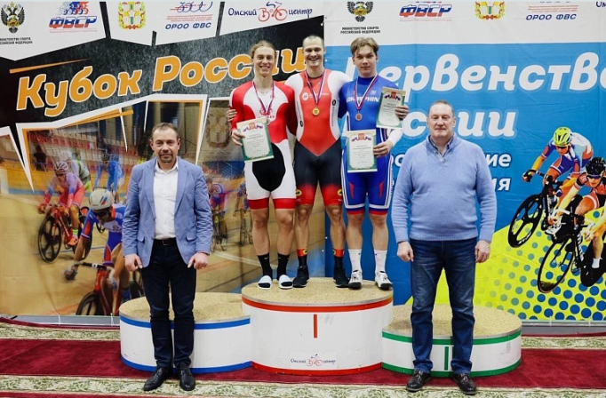 Тульские спортсмены успешно выступили на Кубке и первенстве России по велоспорту на треке