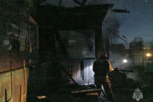 В Донском произошел пожар в жилом доме.