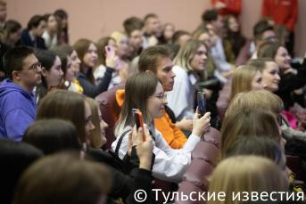 Екатерина Мизулина встретилась с тульскими студентами