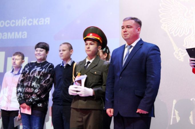 Глава администрации Тепло-Огаревского района: Единение фронта и тыла станет залогом победы