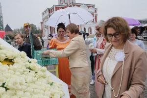 В Тульском кремле прошел благотворительный праздник «Белый цветок».