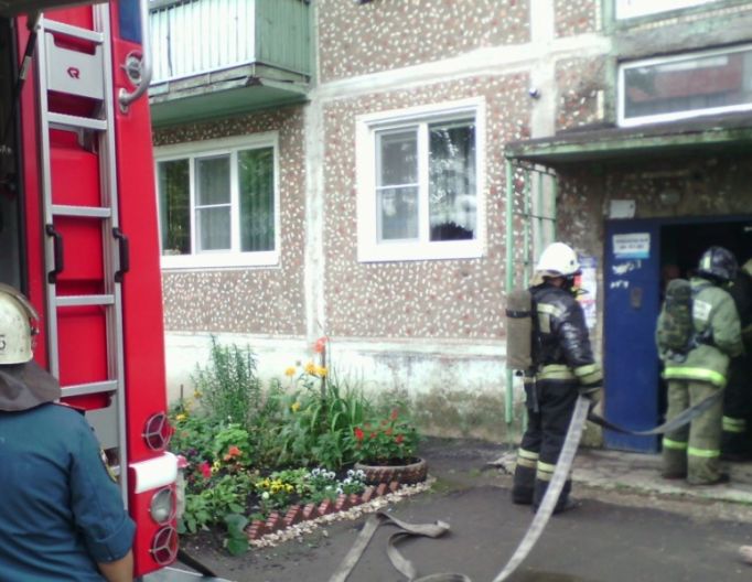 При пожаре в Новомосковске пострадал человек 