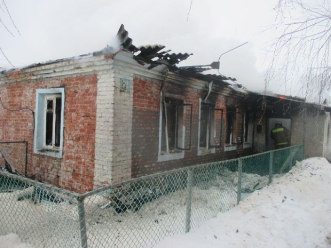 В Узловском районе в горящем доме погибла пенсионерка 